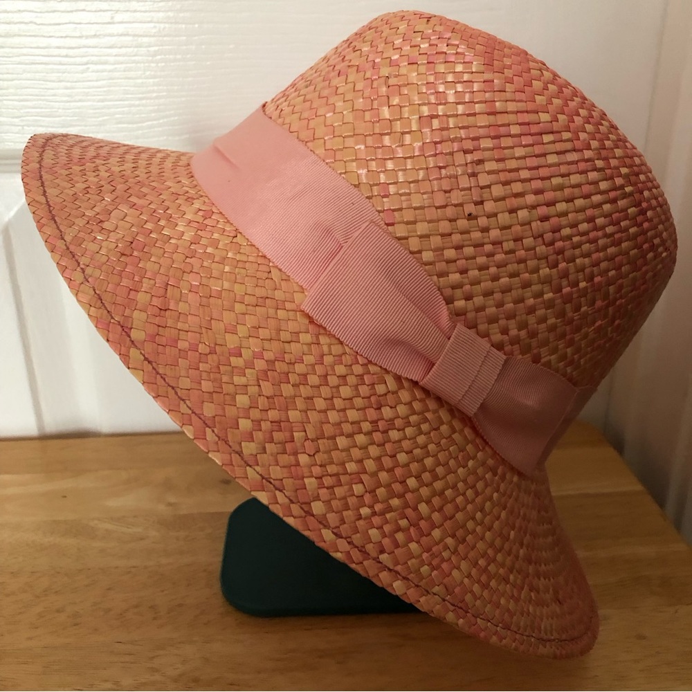 Vintage fedora Panama hat straw lightweight shiny pastel pink grosgrain trim 80s